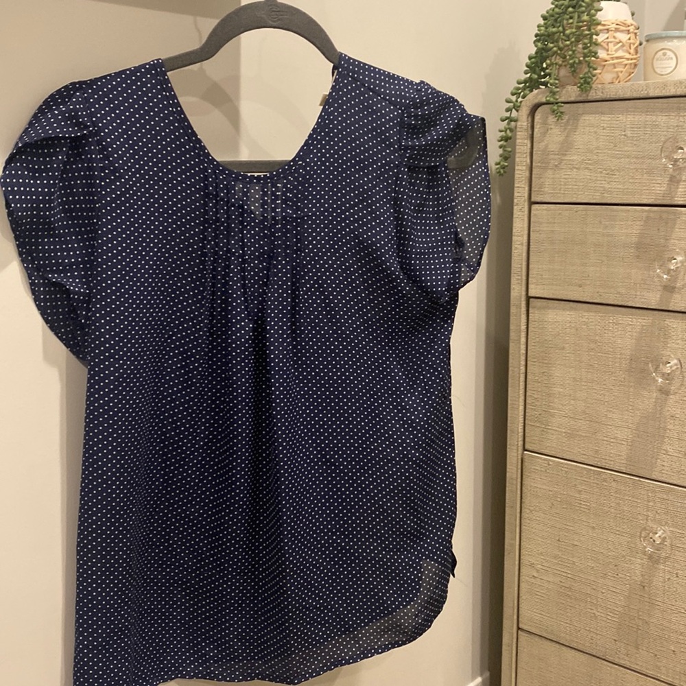 Tulip sleeve blouse